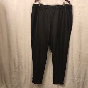 Vanessa Williams faux leather pants. 1X. EUC.